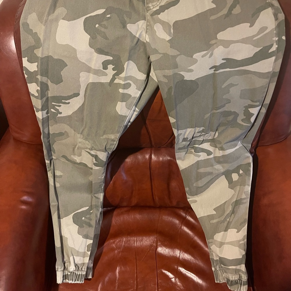 Camouflage Joggers